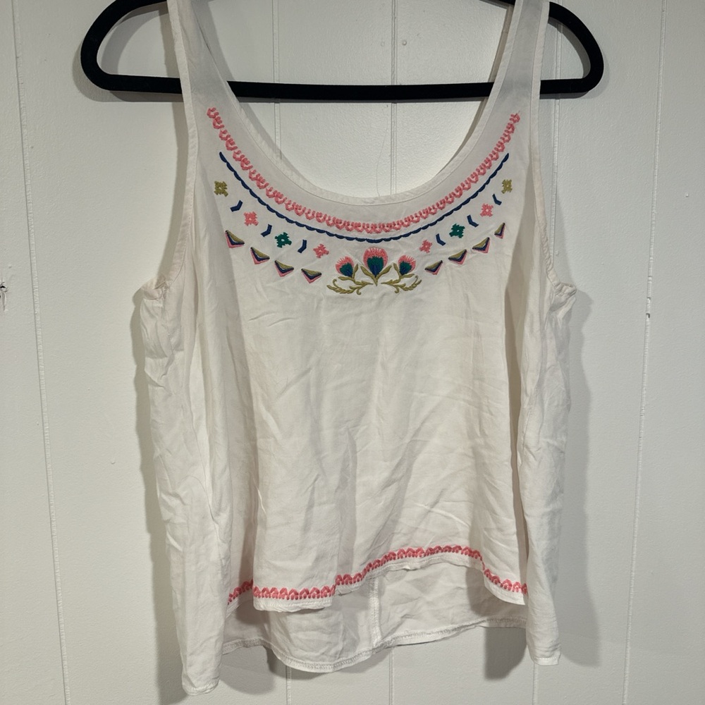 La Hearts White Tank Top with Colorful Embroidery